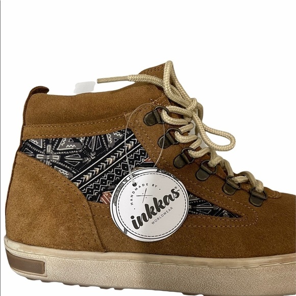 NWT- Inkkas Tan Suede camping boots. Size 12 - Picture 10 of 12